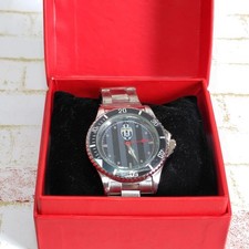 Montre de collaboration FC