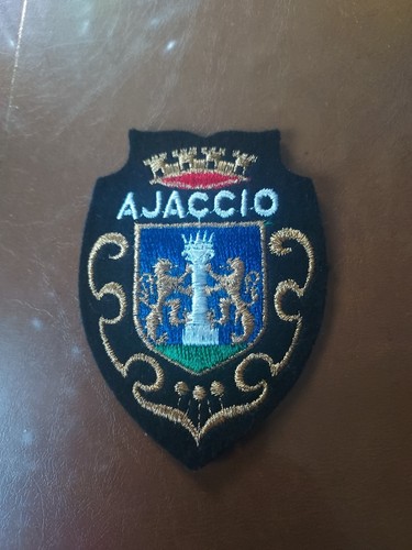 écusson brodé ajaccio - Écusson,