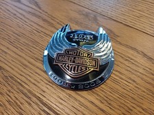 Harley Davidson 105th. Anniversary Tank Badge Emblème Médaillon Gauche 2008