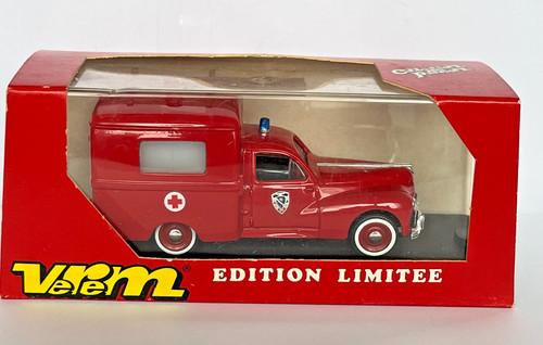Voiture peugeot 203 sanitaire - 203,