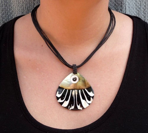 Collier nacre - collier, en