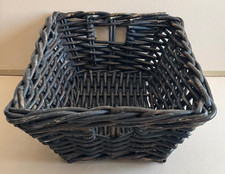 Panier en osier IKEA