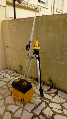 Robot laser rotation - à,