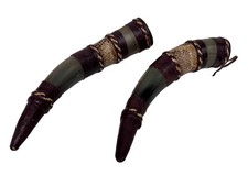 Cornes à poudre anciennes