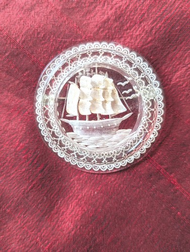 Broche ancienne lucite - en,