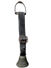 ANCIENNE CLOCHE VACHE BRONZE AVEC SANGLE CUIR JEAN OBERTINO FRÈRES CRUCIFIX