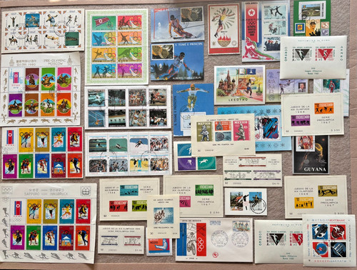 Timbres blocs feuillets jeux - timbres,