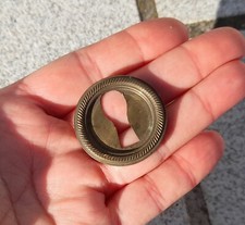 ANCIENNE ENTRÉE DE CLÉ