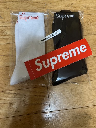 Supreme hanes socks w - supreme/,