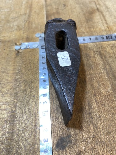 Outil ancien marteau de - 7,