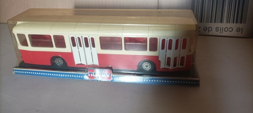 Saviem sc10u autobus - autobus, rouge