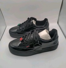 New Kickers Tovni Stacklo