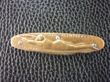 Ancien couteau J.O /JEUX