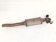 55572593 CATALYSEUR DE VOITURE