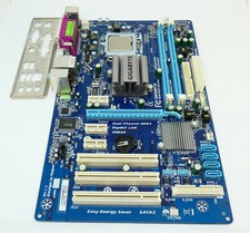 Carte mère GIGABYTE