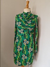 ZARA : MAGNIFIQUE ROBE VERTE FLEURIE 