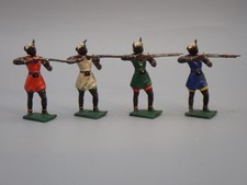 PLOMB  CBG-MIGNOT  FAB  AVANT  1900  4 GUERRIERS DAHOMEY  BB12