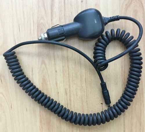 Chargeur voiture allume - voiture,