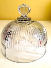 Cloche en cristal ancienne VALLERYSTHAL, alimentaire : fromage, gâteaux… signée.