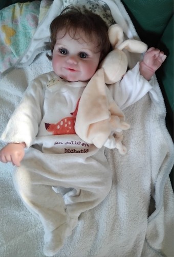 Bébé reborn souriante - souriante, léa