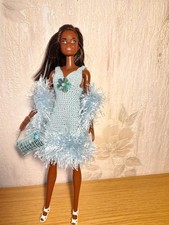 Robe en crochet bleu clair