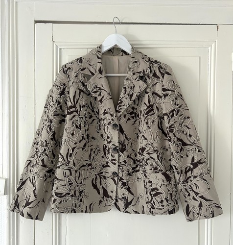 Vintage textured floral blazer - textured,