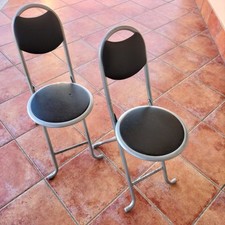 Lot de 2 tabourets pliants avec treillis noir haut 75 cm diamètre assise 30 cm