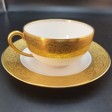 Tasse à thé et soucoupe Porcelaine Haviland Limoges Thistle or milieu XXe