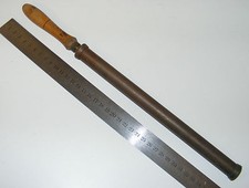 4218/ ANCIENNE POMPE A MAIN CUIVRE ET BOIS / OUTIL METIER JARDINAGE ATELIER