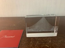 Bloc gravure bâtiment presse