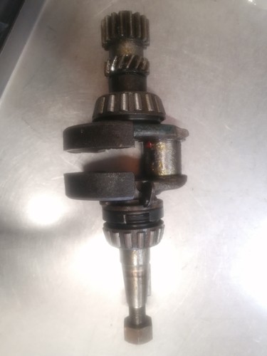 Vilebrequin moteur - (origine),