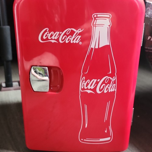 Coca cola mini refrigerator - coca-cola~mini,
