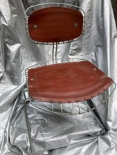  Chaisses Cadestin,  mobilier