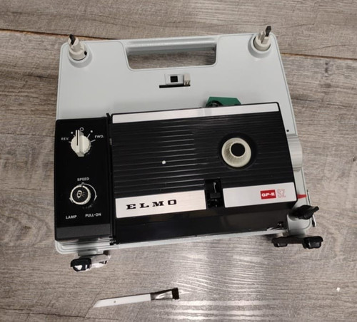 Elmo e movie - gp-e, projector