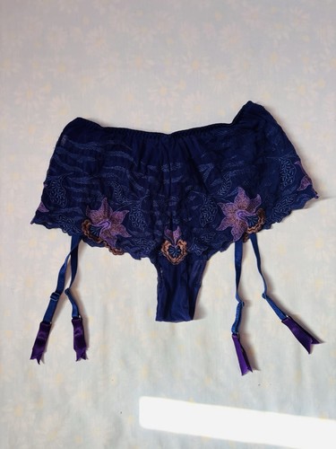 Shorty porte jarretelles - shorty,