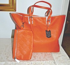 New $675 Auth Longchamp Paris