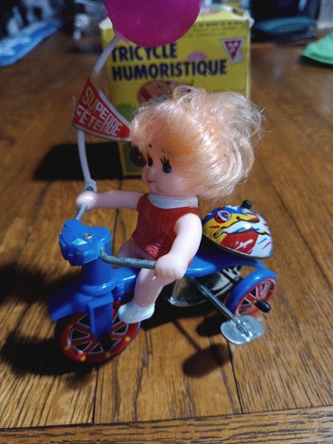 Ancien jouet tricycle - ancien,
