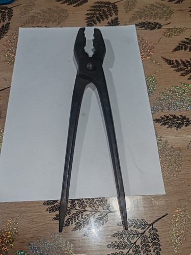 Ancienne pince acier outil - pince, en