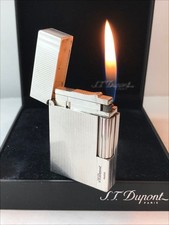 Briquet à gaz S.T.Dupont