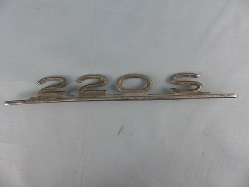 Mercedes 220 sigle - s,