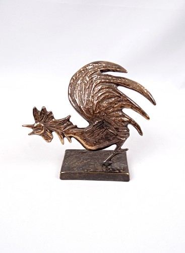 Yves lohé sculpture - yves,
