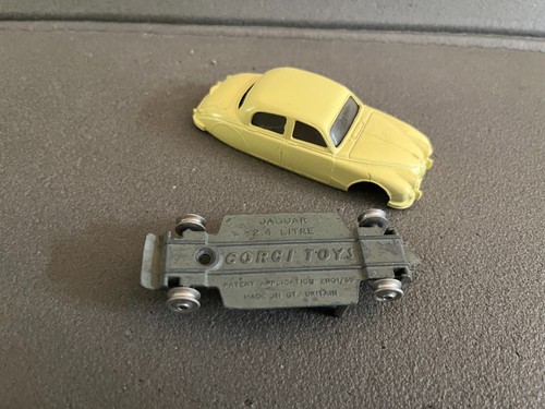 Ancienne miniature voiture - miniature,