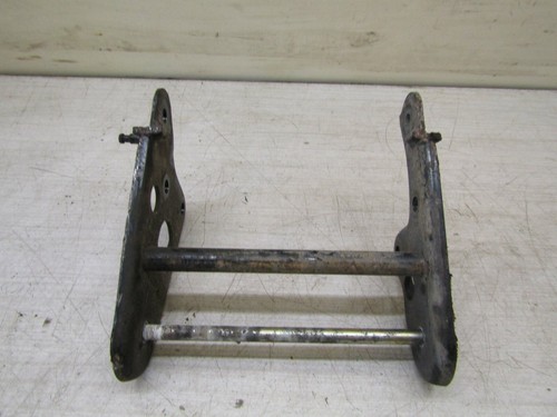 Support moteur daelim 125 - moteur,