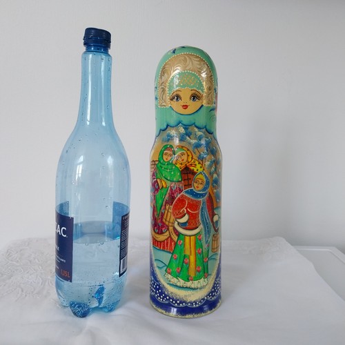 Couvre cache bouteille - /,