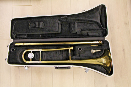 Jupiter band instruments tenor - band,