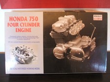 Maquette moto. Moteur de la