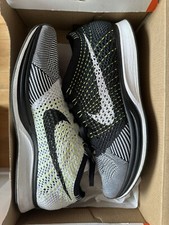 Nike Flyknit Racer 9.5us