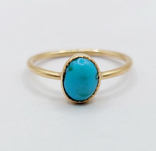 CURIOSITE Petite Bague enfant antique or 18k cabochon turquoise (circa 1920)