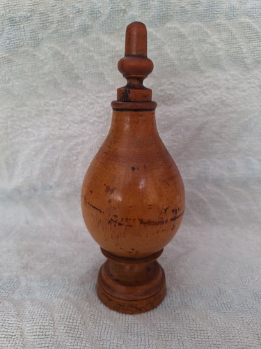 Ancienne saupoudreuse bois - ancienne,