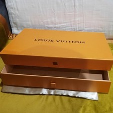 boîte vide louis vuitton avec